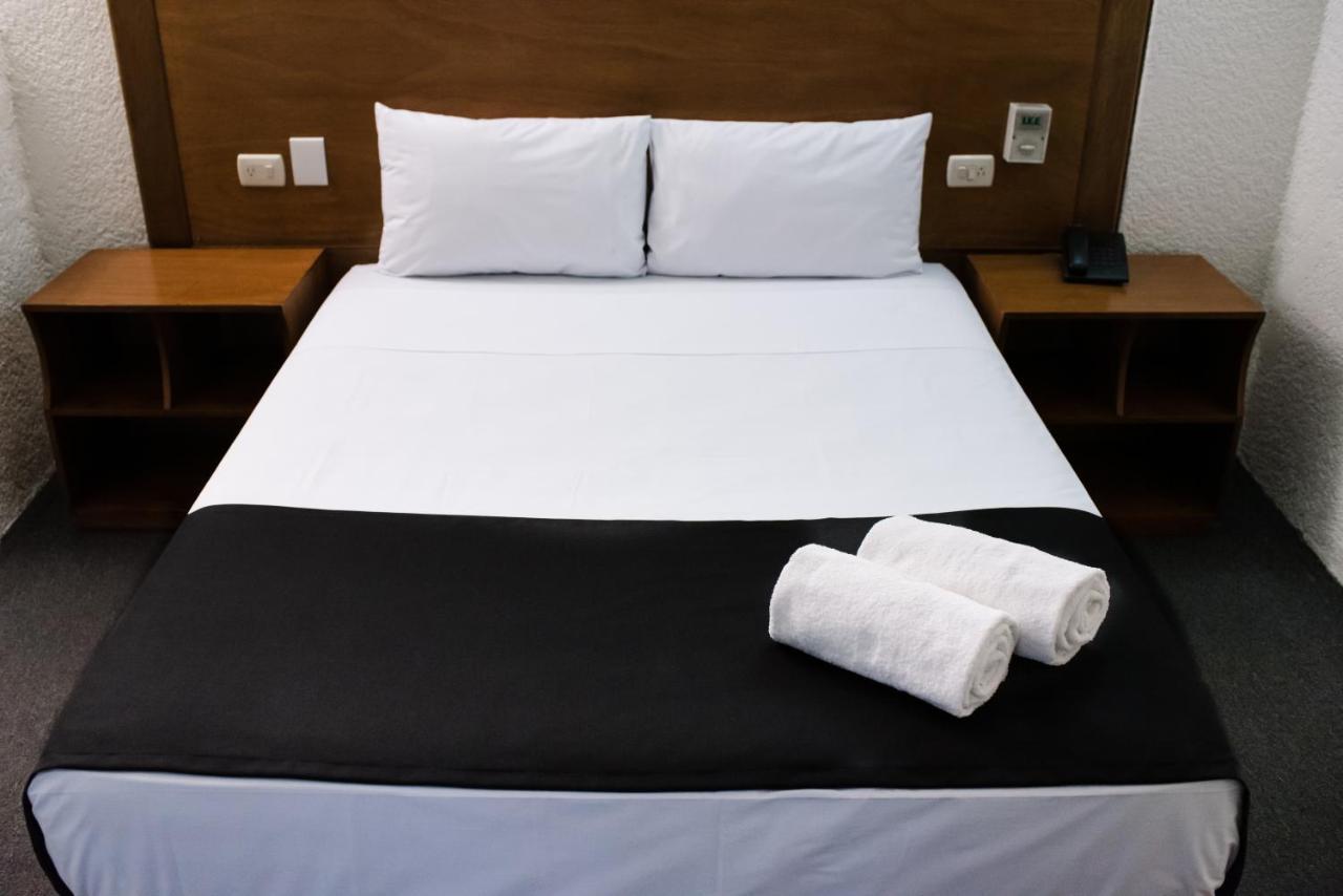 Hotel Central Irapuato - Hotel En Irapuato Dış mekan fotoğraf